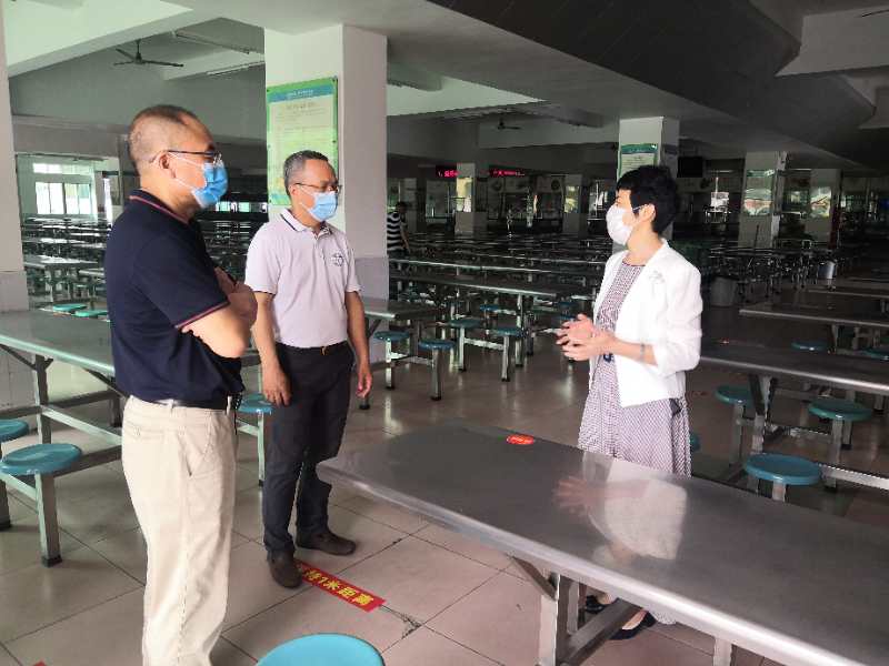 梁凤鸣.jpg 梁凤鸣.jpg